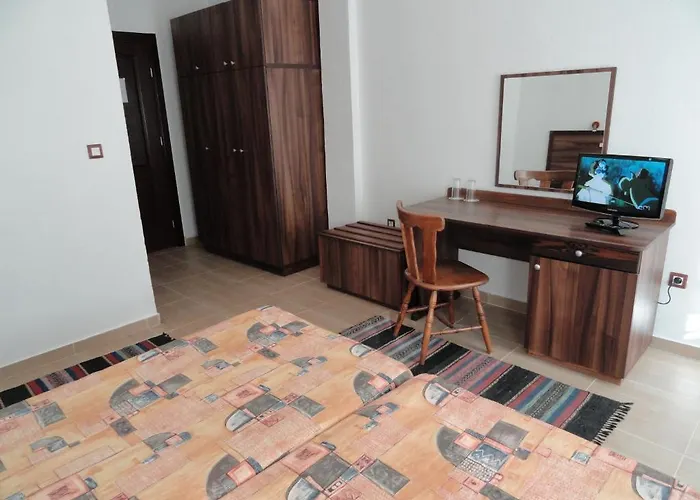 Отель Teddy House 3*